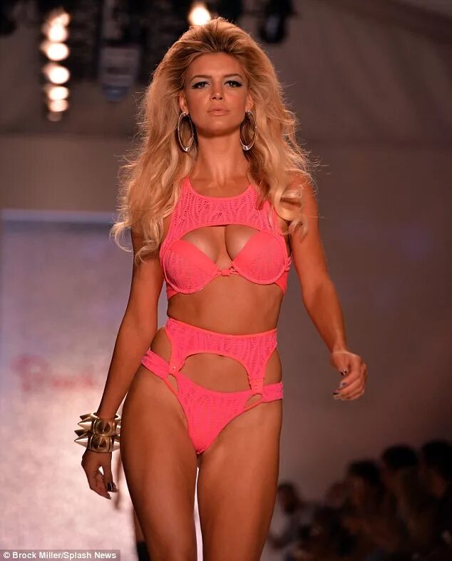 Kelly Rohrbach underwear in Aleppo