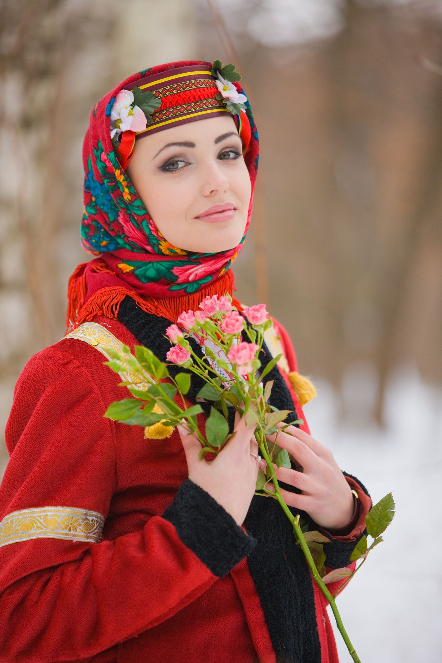 Sexy girl Girls in Slavic costumes in Aleppo